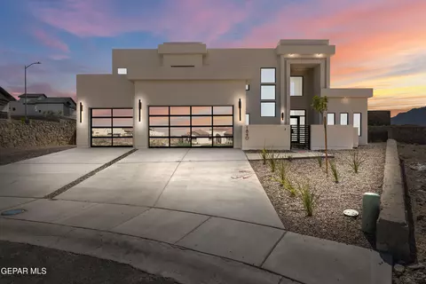 1840 War Path Dr, El Paso, TX 79911
