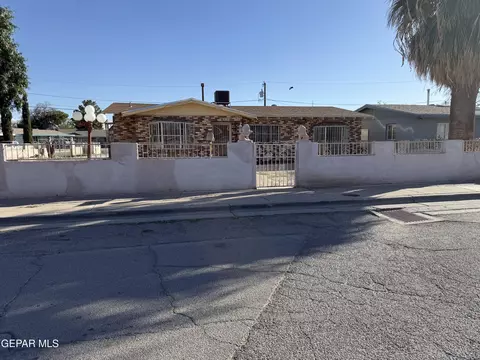 8118 Tierra Verde Dr, El Paso, TX 79907