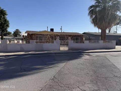 8118 Tierra Verde Dr, El Paso, TX 79907
