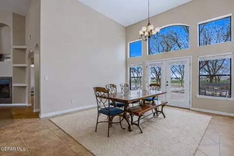 Dining - 617 Wallace Rd, Anthony, NM 88021 photo 2 of 4