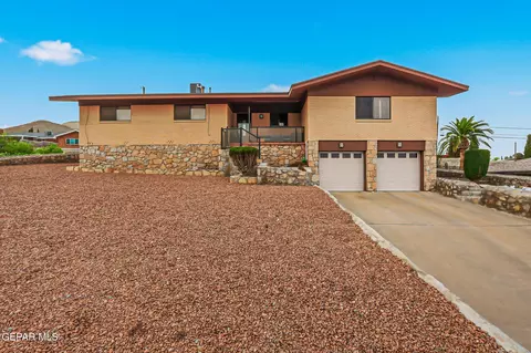 3307 Moonlight Ave, El Paso, TX 79904