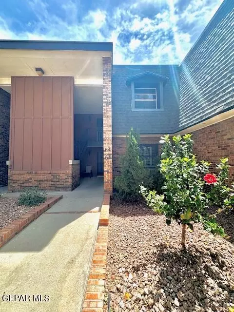 4800 N Stanton St #63, El Paso, TX 79902