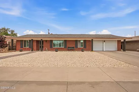 9729 Trinidad Dr, El Paso, TX 79925