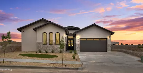312 Emerald Earth Ln, Horizon City, TX 79928