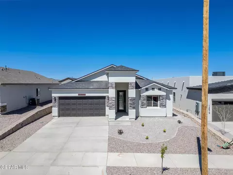 3900 Peak Pl, El Paso, TX 79938