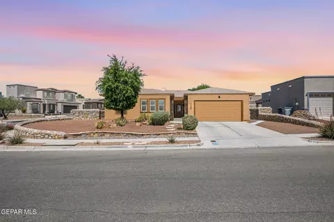 7347 Black Mesa Dr, El Paso, TX 79911