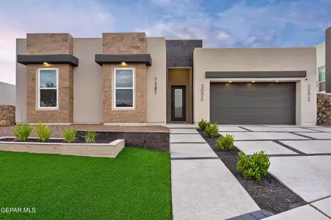 7287 Bobcat Hollow Dr, El Paso, TX 79911