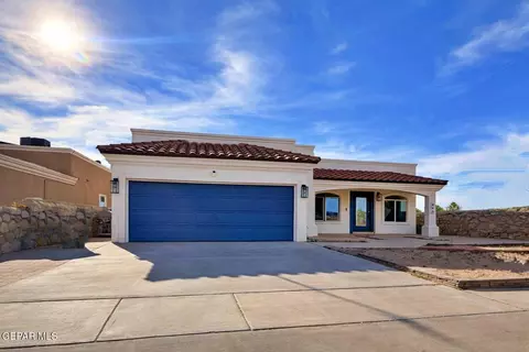 900 Desert Sage St, Anthony, TX 79821