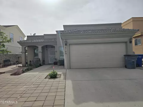 3109 Tierra Cuervo Dr, El Paso, TX 79938