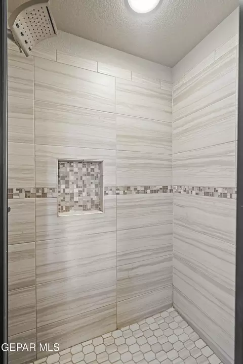 Bath - 11344 E Ranch Ct, El Paso, TX 79934 photo 5 of 5