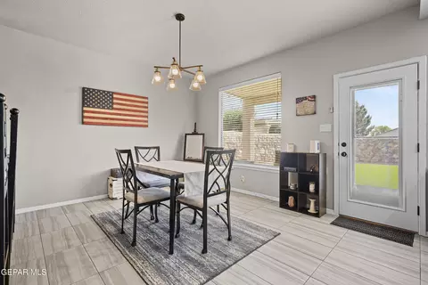 Dining - 11344 E Ranch Ct, El Paso, TX 79934 photo 1 of 2