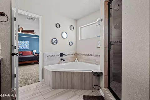 Bath - 11344 E Ranch Ct, El Paso, TX 79934 photo 4 of 5