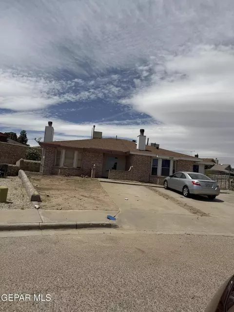 1557 Nick Faldo Pl, El Paso, TX 79936