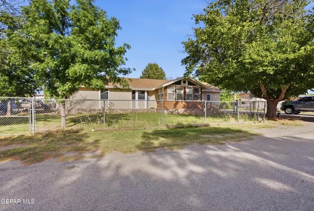 7336 Branding Iron Dr, Canutillo, TX 79835