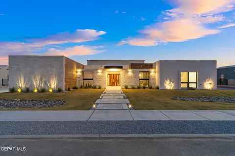 406 Del Rio View Dr, El Paso, TX 79932
