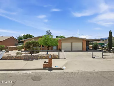 9978 Agena Ln, El Paso, TX 79924