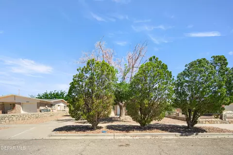 5721 Corsicana Ave, El Paso, TX 79924