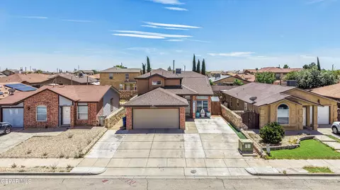14060 Tierra Venado Dr, El Paso, TX 79938