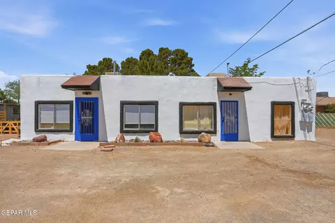 8154 Holloway Pl, El Paso, TX 79907