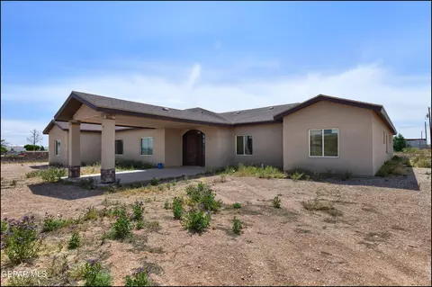 13360 Ayla Rd, El Paso, TX 79938