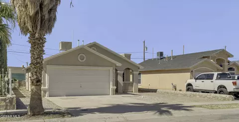 9996 Laurie Jo Ln, Socorro, TX 79927