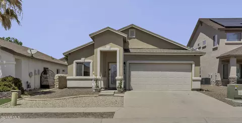 14581 Spanish Point Dr, El Paso, TX 79938