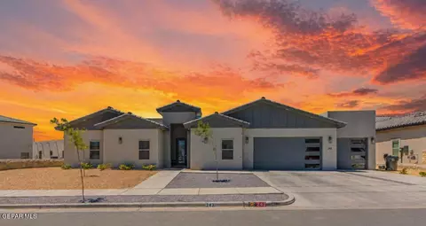 243 Emerald Stone Ln, Horizon City, TX 79928