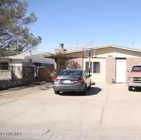 2845 Beachcomber Dr #A&B, El Paso, TX 79936