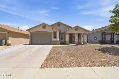 4808 Kiko A Fierro Dr, El Paso, TX 79938