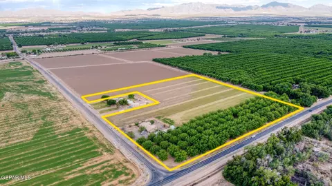30253035 W Ohara Rd, Anthony, NM 88021