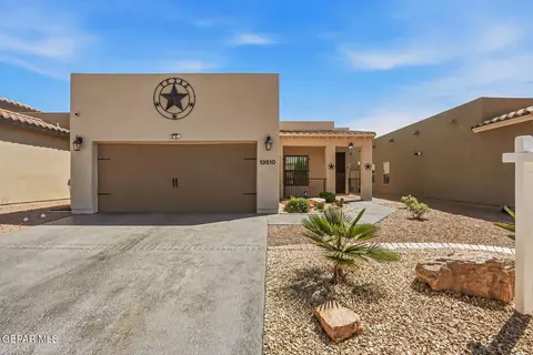 13510 Lawkland St, Horizon City, TX 79928
