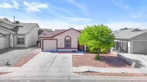 14080 Red Deer Rock Dr, El Paso, TX 79938