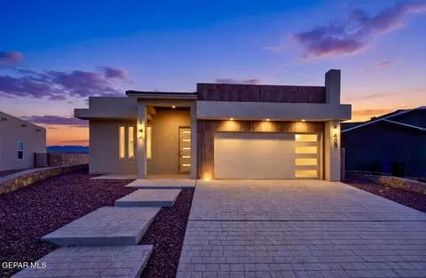 12748 Polo Norte Dr, El Paso, TX 79934
