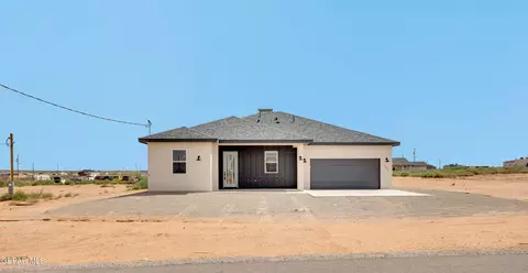 1388 Thar Desert Dr, Chaparral, NM 88081