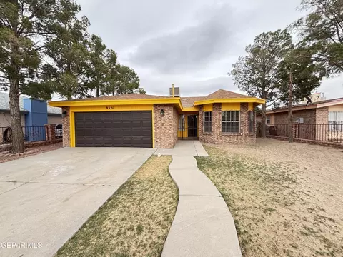 9321 Chantilly Dr, El Paso, TX 79907