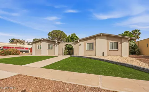 3704 Alderwood Manor Dr, Horizon City, TX 79928