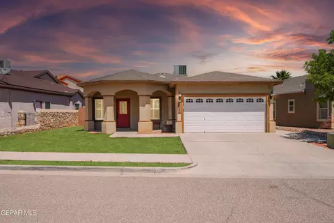 5365 Jose Duran Ln, El Paso, TX 79934