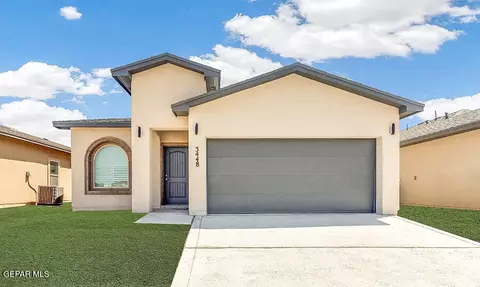 111 Madrid St, Santa Teresa, NM 88008