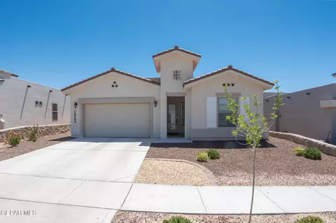 13364 Emerald Glass Dr, Horizon City, TX 79928