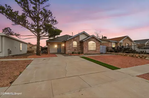 12104 Tower View Dr, El Paso, TX 79936