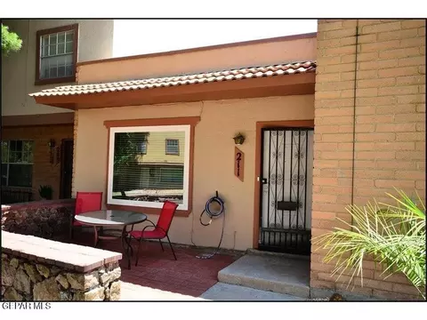 211 Montebello Dr, El Paso, TX 79912