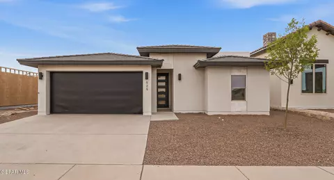 929 Ada Ln, El Paso, TX 79932