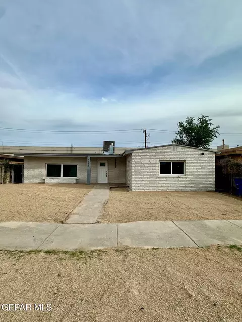 9220 Corralitos Ave, El Paso, TX 79907