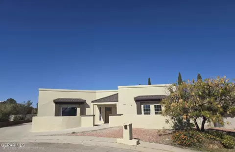 104 Chalk Mountain Ct, Santa Teresa, NM 88008