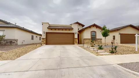 1092 Nickel Hill Ave, Santa Teresa, NM 88008