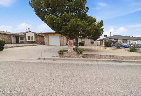 1545 Sierra Bonita Dr, El Paso, TX 79936