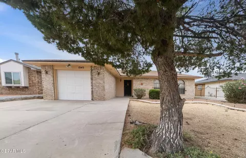 1545 Sierra Bonita Dr, El Paso, TX 79936