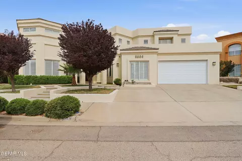 5806 Diamond Point Cir, El Paso, TX 79912