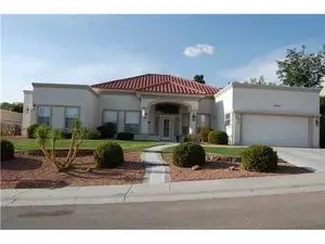 6469 Calle Vista Dr, El Paso, TX 79912