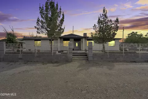 943 Quail Mesa Dr, Socorro, TX 79927